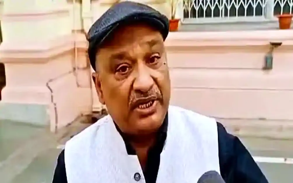 सुनील सिंह का बड़ा दावा – सदन परिसर में शराब की डिलीवरी कर दिखाने की दी चुनौती