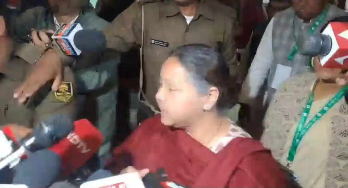 तेजस्वी यादव की ताजपोशी पर मीसा भारती की शुभकामनाएं—बोलीं, पार्टी के लिए मजबूत नेतृत्व साबित होंगे