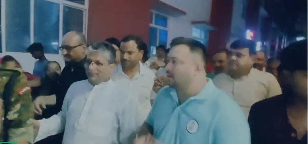 बिफरे तेजस्वी, बोले, मुख्यमंत्री के योग्य नहीं हैं सम्राट चौधरी 