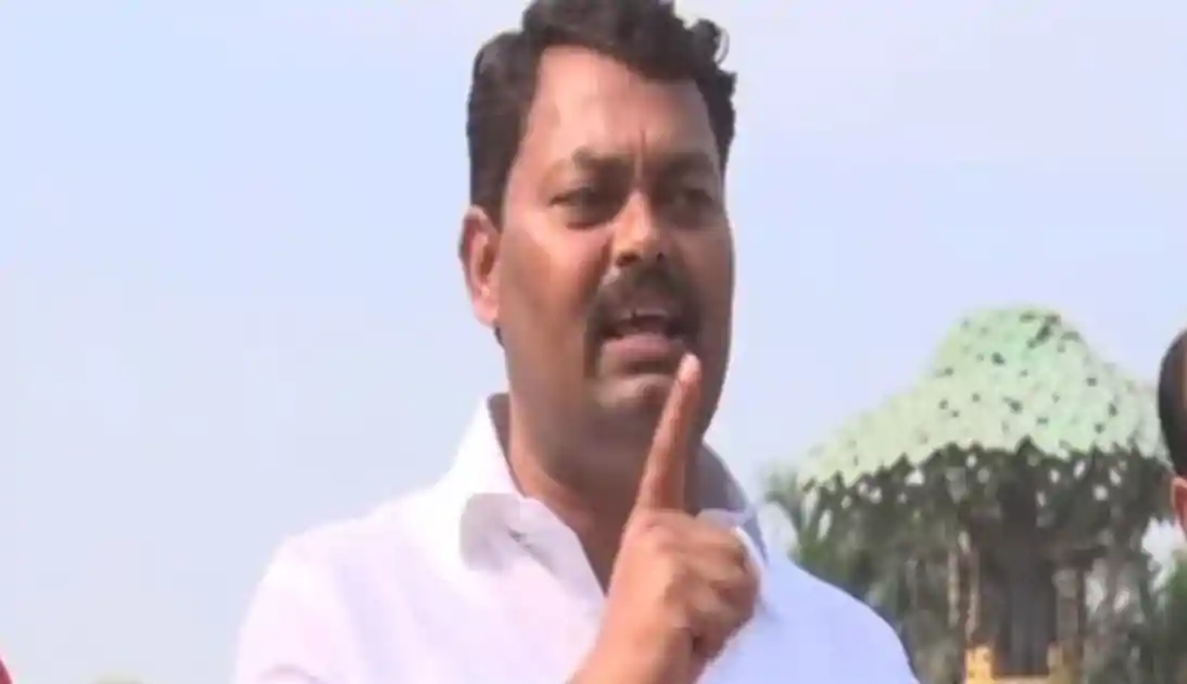 धर्मांतरित व्यक्तियों को आरक्षण का लाभ देना, बाबा साहेब बी. आर. आंबेडकर द्वारा मूल लाभार्थियों के अधिकारों का हनन : लखेन्द्र पासवान