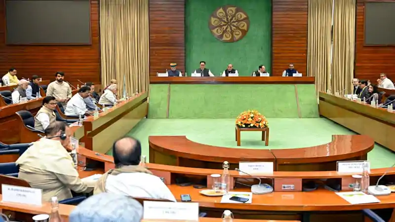 पश्चिम एशिया संकट को लेकर केंद्र सरकार आज करेगी सर्वदलीय बैठक, नेताओं को दी जायेगी विस्तृत जानकारी पश्चिम एशिया संकट को लेकर केंद्र सरकार आज करेगी सर्वदलीय बैठक, नेताओं को दी जायेगी विस्तृत जानकारी