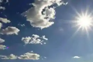 झारखंड में अप्रैल से पहले ही गर्मी के संकेत, मौसम विभाग ने जताई तापमान बढ़ने की संभावना