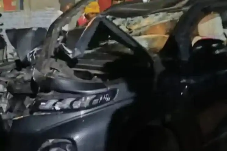 रामगढ़ में भीषण सड़क हादसा, कार-बाइक टक्कर में 22 वर्षीय युवक की मौ*त