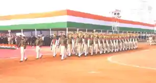 77वां गणतंत्र दिवस, राज्यपाल आरिफ मोहम्मद ने झंडा फहराया, सीएम नीतीश भी मौजूद