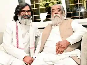 दिशोम गुरु शिबू सोरेन को मरणोपरांत पद्म भूषण, CM ने साझा किया भावुक संदेश 