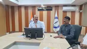 नीलांबर-पीतांबर यूनिवर्सिटी ने एप्लीकेशन पर लगाईं रोक, कुलपति प्रोफेसर ने दिया जवाब 