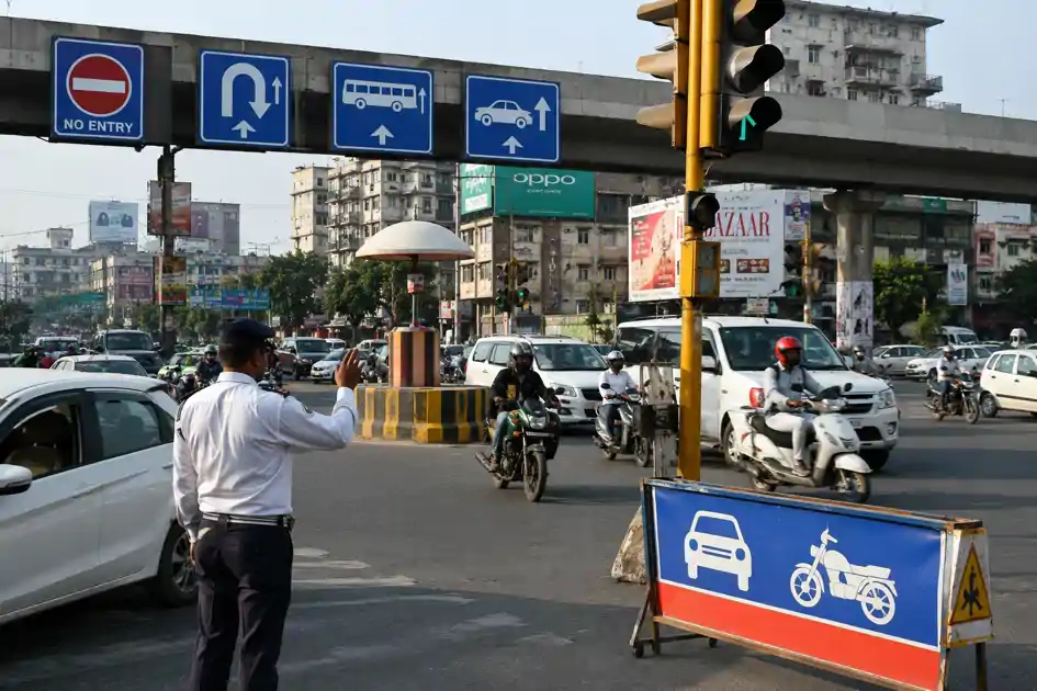 पटना ट्रैफिक में बड़ा बदलाव, ये रूट ब्लॉक! घर से निकलने से पहले देखें रूट चार्ट नहीं तो....