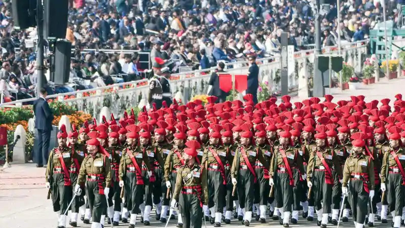 सेना के जांबाजों को सम्मान! इन पदक विजेताओं को मिलेगी रेलवे में आजीवन मुफ्त यात्रा, नौकरी में भी आरक्षण सेना के जांबाजों को सम्मान! इन पदक विजेताओं को मिलेगी रेलवे में आजीवन मुफ्त यात्रा, नौकरी में भी आरक्षण