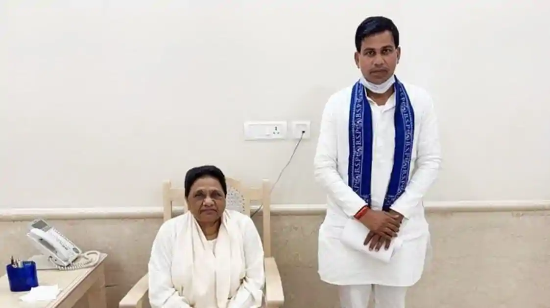 बसपा की बिहार इकाई संकट में, अकेले विधायक की वफादारी पर सवाल, जमा खान को मंत्री बनाकर ले गए थे नीतीश