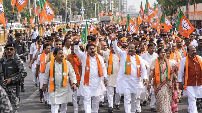 विपक्ष की रैली का जवाब देने के लिए BJP की बड़ी तैयारी, देशभर में करेगी 'पैदल यात्रा'