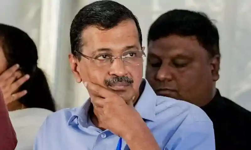 दिल्ली शराब घोटाले में नया मोड़! केजरीवाल ने हाईकोर्ट की कार्यवाही से बनाई दूरी, ‘सत्याग्रह’ का दिया हवाला दिल्ली शराब घोटाले में नया मोड़! केजरीवाल ने हाईकोर्ट की कार्यवाही से बनाई दूरी, ‘सत्याग्रह’ का दिया हवाला