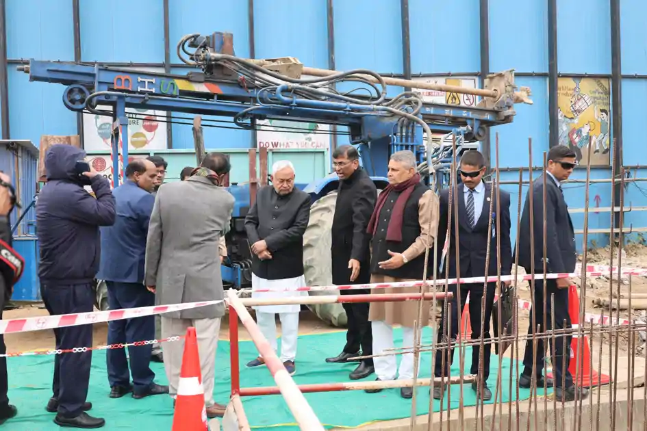 मुख्यमंत्री ने बिहार संग्रहालय और पटना संग्रहालय को जोड़नेवाले निर्माणाधीन टनल का किया निरीक्षण, तेजी से पूर्ण करने के दिये निर्देश