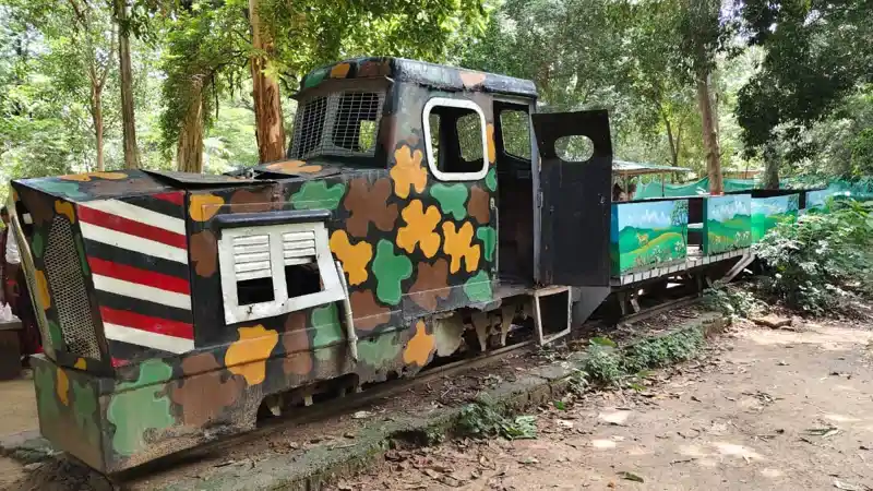 Toy trains 