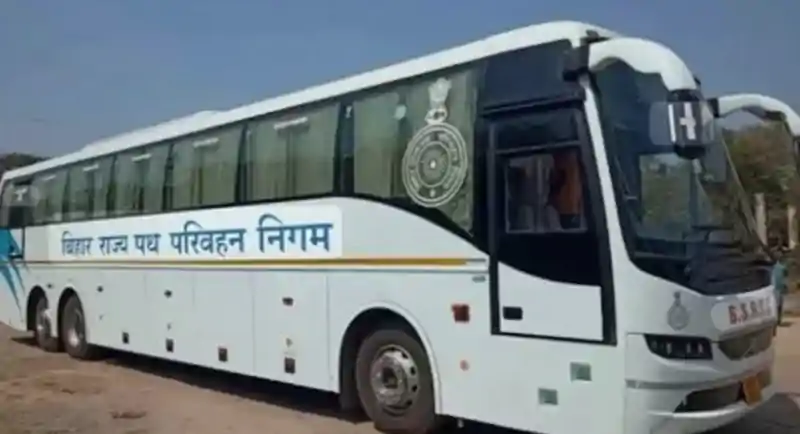 होली पर बिहारियों को राहत, पहले दिन 51 बसें रवाना, तीन दिन में हजारों प्रवासी पहुंचे अपने घर पटना
