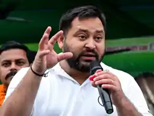 गोपालगंज दुष्कर्म पर तेजस्वी यादव ने सरकार को घेरा, बोले- संभलो तंत्र से जीती सरकार, करो अपराधी दानवों का संहार, बचाओ बेटियों की जान