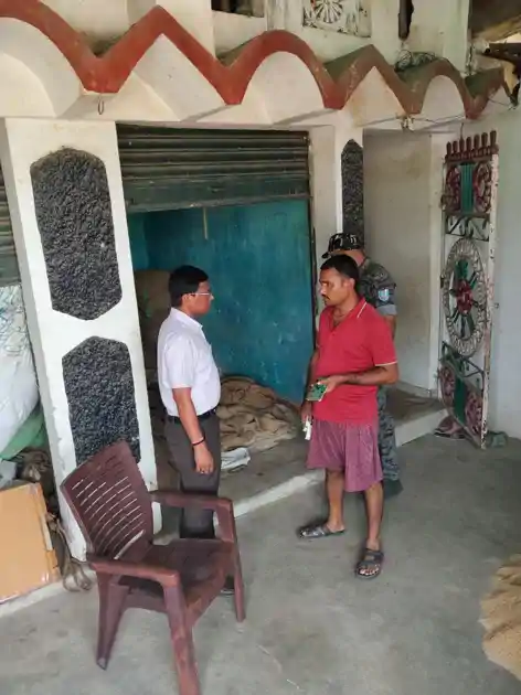 पीडीएस दुकानों और राज्य खाद्य निगम का निरीक्षण, मौके पर पहुंचे डीएसओ