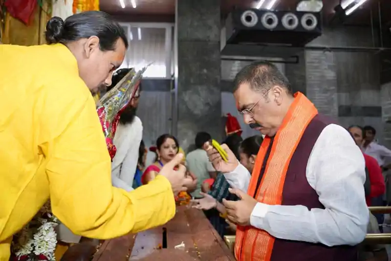 राम जन्मोत्सव पर केंद्र सरकार ने देशवासियों को पेट्रोल में एक्साइज ड्यूटी को कम कर और डीजल में हटाकर दिया बड़ा तोहफा: संजय सरावगी संजय सरावगी की तस्वीर