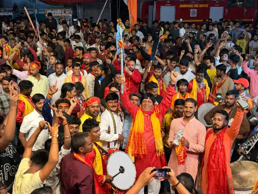 रामभक्ति में सराबोर राजधानी, राजीव रंजन मिश्रा के नेतृत्व में निकली विशाल शोभायात्रा