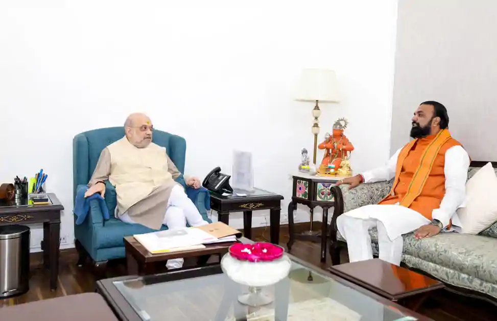 अमित शाह से मिले सम्राट चौधरी, तावड़े से भी मीटिंग, 30 मिनट तक बंद कमरे में चली मुलाकात  
