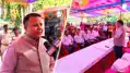 हथुआ अनुमंडल में पासपोर्ट सेवा मोबाइल वैन शिविर का DM ने किया उद्घाटन