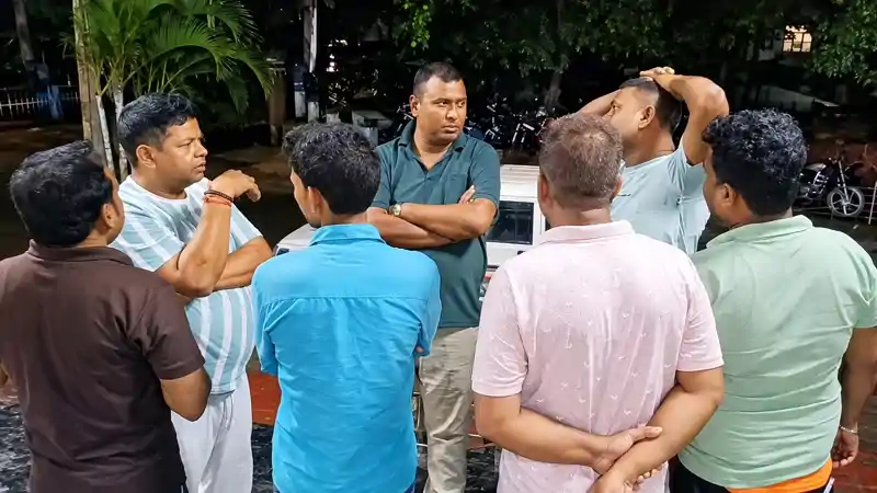 नए घर की खुशियां मातम में बदलीं, करंट लगने से दंपति ने एक साथ तोड़ा दम