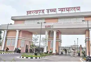 पुलिस थानों में CCTV नहीं लगने पर हाईकोर्ट नाराज, DGP को अवमानना नोटिस