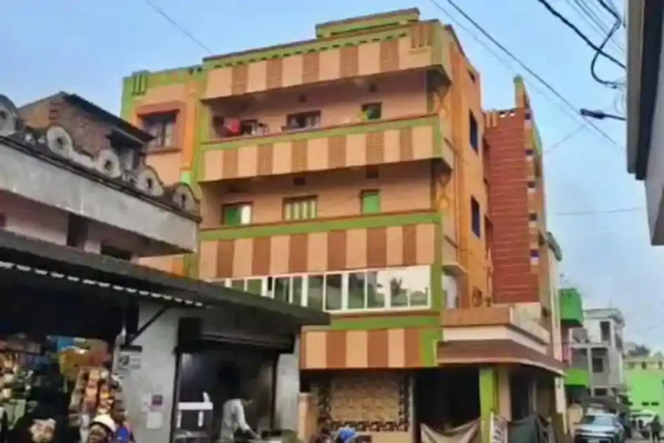 पारादीप में दिल दहला देने वाली वारदात, दु*ष्कर्म के बाद युवती को चौथी मंजिल से फेंका