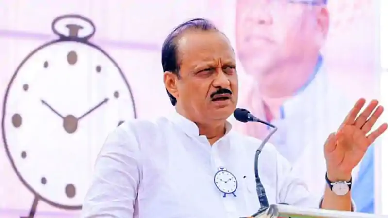 महाराष्ट्र डिप्टी CM अजीत पवार की प्लेन क्रैश में मौत, बारामती में लैंडिंग के दौरान हादसा अजीत पवार की तस्वीर