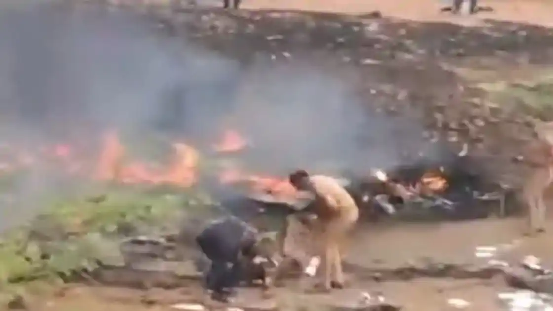 BREAKING : प्लेन क्रैश में महाराष्ट्र डिप्टी CM अजित पवार की मौत, लैंडिंग के दौरान हुआ हादसा 