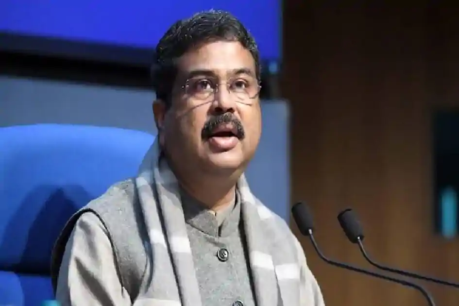 देशभर में विरोध के बीच UGC नियम 2026 पर केंद्र की पहली आधिकारिक प्रतिक्रिया