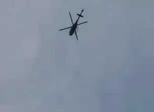 धनबाद के आसमान में मंडराता हेलीकॉप्टर बना कौतूहल का केंद्र, प्रशासन ने बताया असली कारण 