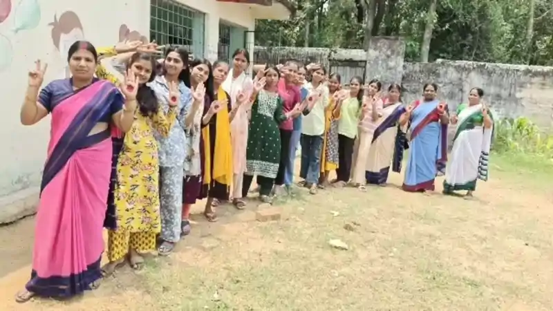 बेंगाबाद में मासिक धर्म स्वच्छता पर जागरूकता अभियान, महिलाओं और किशोरियों को दिया गया स्वास्थ्य संदेश बेंगाबाद में मासिक धर्म स्वच्छता पर जागरूकता अभियान, महिलाओं और किशोरियों को दिया गया स्वास्थ्य संदेश