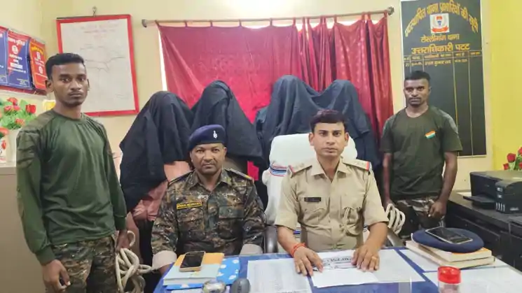 पलामू पुलिस ने अफीम-डोडा तस्करी के बड़े गिरोह का किया भंडाफोड़, चार गिरफ्तार