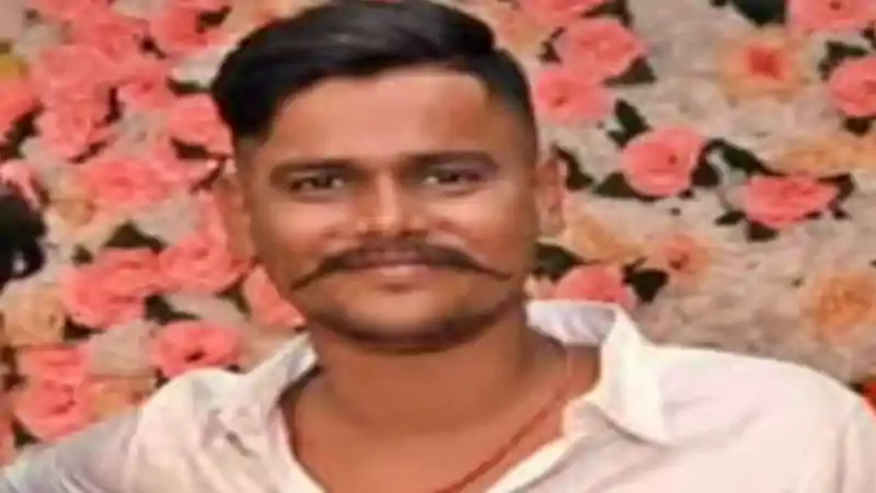 बोकारो में IRB जवान की गोली मारकर ह*त्या, इलाके में तनाव बोकारो में IRB जवान की गोली मारकर ह*त्या, इलाके में तनाव