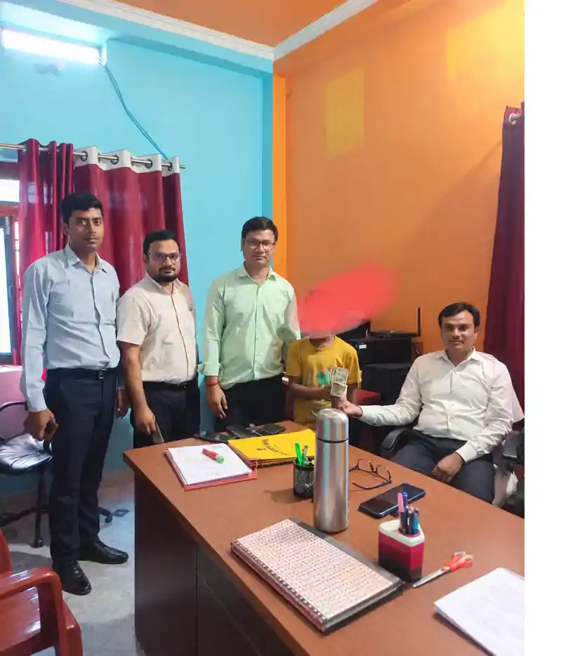 सासामुसा में धावा दल की बड़ी कार्रवाई, तीन बाल श्रमिक कराए गए विमुक्त, नियोजकों पर FIR के निर्देश सासामुसा में धावा दल की बड़ी कार्रवाई, तीन बाल श्रमिक कराए गए विमुक्त, नियोजकों पर FIR के निर्देश