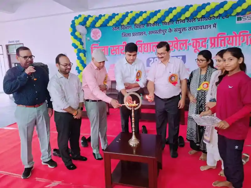 जिला स्तरीय विद्यालय खेल प्रतियोगिता का आगाज, विभिन्न प्रखंडों से पहुंचे खिलाड़ी दिखाएंगे दमखम जिला स्तरीय विद्यालय खेल प्रतियोगिता का आगाज, विभिन्न प्रखंडों से पहुंचे खिलाड़ी दिखाएंगे दमखम