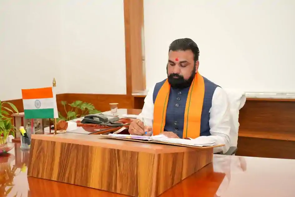 बिहार कैबिनेट की बैठक में 64 प्रस्तावों को मंजूरी; पुलिस, इंफ्रास्ट्रक्चर और वित्तीय ढांचे में अहम बदलाव