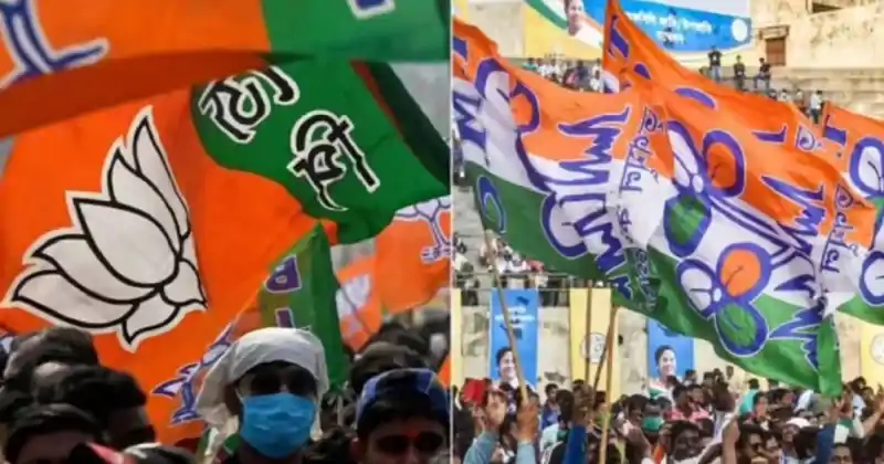 बंगाल चुनाव में दूसरे चरण के मतदान के दौरान हिंसा, एंटाली से भांगर तक हंगामा बंगाल चुनाव में दूसरे चरण के मतदान के दौरान हिंसा, एंटाली से भांगर तक हंगामा