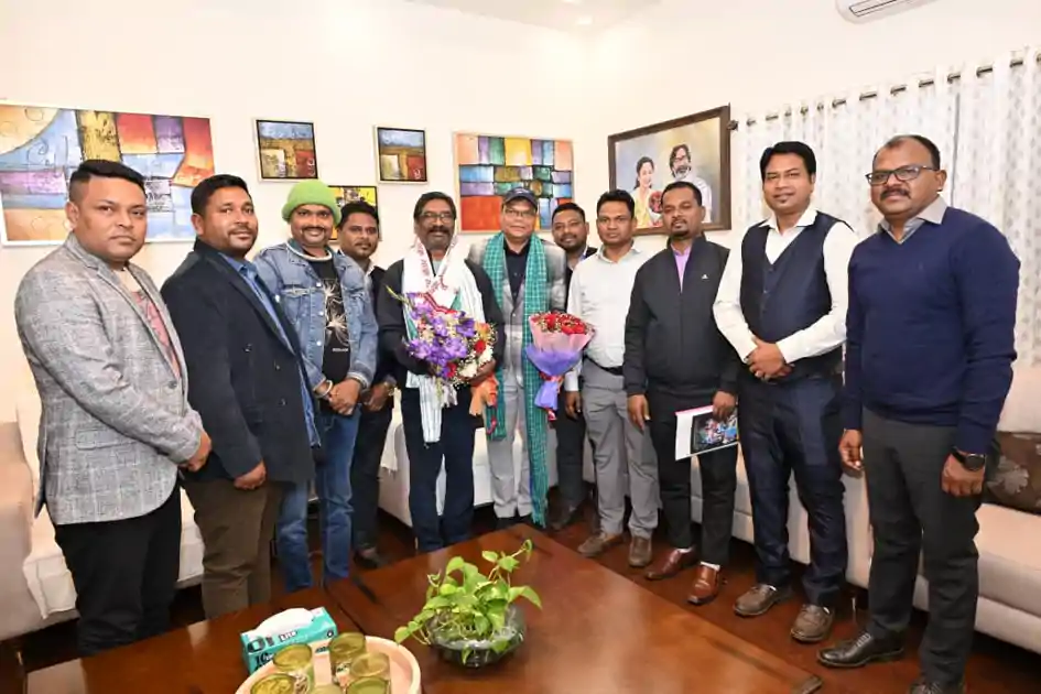 AASAA प्रतिनिधिमंडल ने CM से की शिष्टाचार भेंट, ‘आदिवासी महासभा 2026’ में शामिल होने का दिया आमंत्रण