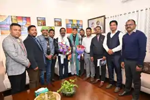 AASAA प्रतिनिधिमंडल ने CM से की शिष्टाचार भेंट, ‘आदिवासी महासभा 2026’ में शामिल होने का दिया आमंत्रण