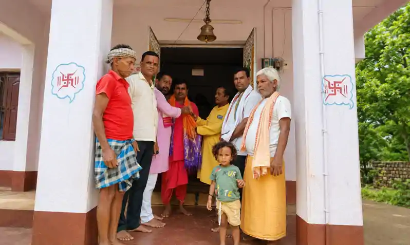 फतेहपुर में गुरु पूर्णिमा पर संत रविदास जयंती पर दीपोत्सव, 'समरसता संकल्प अभियान' का शंखनाद फतेहपुर में गुरु पूर्णिमा पर संत रविदास जयंती पर दीपोत्सव, 'समरसता संकल्प अभियान' का शंखनाद