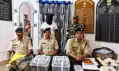 अपराधी बना फर्जी पुलिस, हथियार के साथ हुआ गिरफ्तार