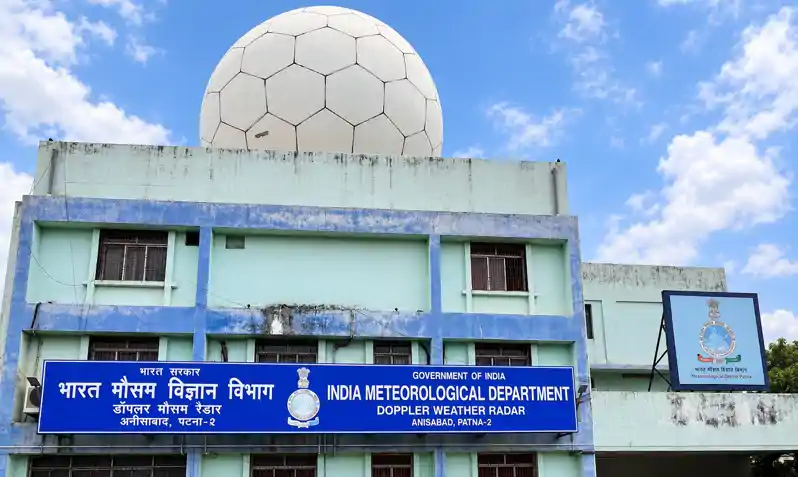 बिहार में भारी बारिश का अलर्ट, चक्रवाती तूफान 'अर्नव' का असर, 31 अक्टूबर तक बिगड़ा रहेगा मौसम बिहार में भारी बारिश का अलर्ट, चक्रवाती तूफान 'अर्नव' का असर, 31 अक्टूबर तक बिगड़ा रहेगा मौसम