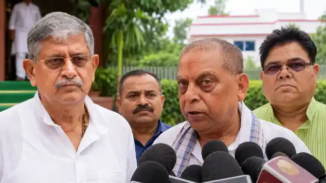 नीरज ने कर दिया साफ, कहा- ललन सिंह का नहीं लेने जाएंगे आशीर्वाद-Neeraj makes it clear: says he will not go to seek Lalan Singh's blessings नीरज ने कर दिया साफ, कहा- ललन सिंह का नहीं लेने जाएंगे आशीर्वाद-Neeraj makes it clear: says he will not go to seek Lalan Singh's blessings