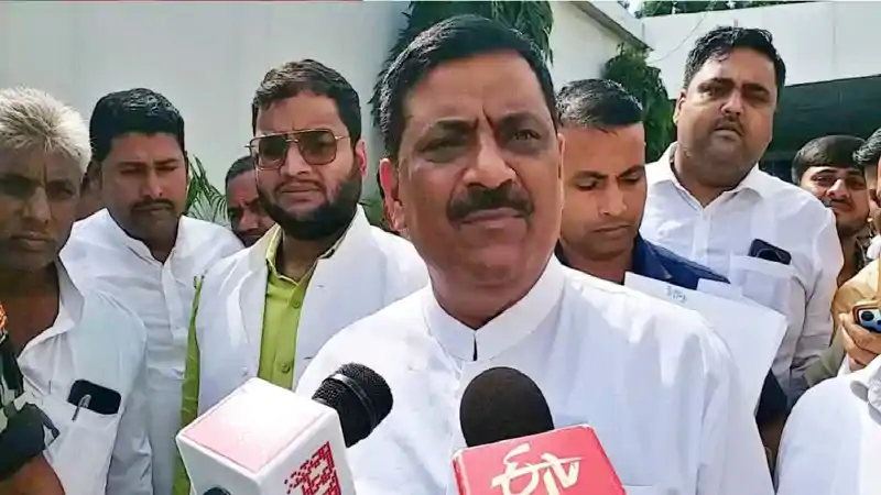सम्राट पुलिस की ताबड़तोड़ एनकाउंटर पर संजय झा का बड़ा बयान, कहा-जो गड़बड़ी करेगा, वह जाएगा सम्राट पुलिस की ताबड़तोड़ एनकाउंटर पर संजय झा का बड़ा बयान, कहा-जो गड़बड़ी करेगा, वह जाएगा