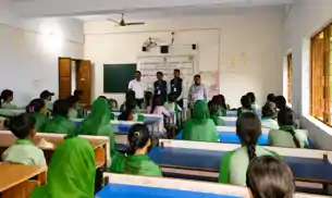 स्कूली बच्चों को बताए गए उनके अधिकार, दिव्यांग प्रमाण पत्र की भी दी गई जानकारी