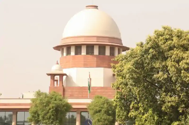 अब स्कूलों में मासिक धर्म से जुड़ी सुविधाएं अनिवार्य, मुफ्त सैनिटरी पैड न देने पर रद्द होगी मान्यता अब स्कूलों में मासिक धर्म से जुड़ी सुविधाएं अनिवार्य, मुफ्त सैनिटरी पैड न देने पर रद्द होगी मान्यता