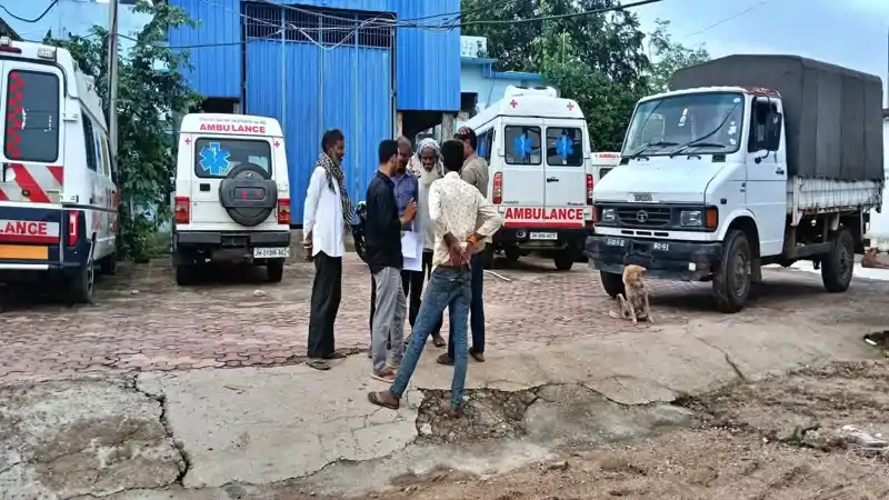 लोहरदगा में दम तोड़ रही 108 एंबुलेंस सेवा, इमरजेंसी में भी नहीं मिल रही मदद लोहरदगा में दम तोड़ रही 108 एंबुलेंस सेवा, इमरजेंसी में भी नहीं मिल रही मदद