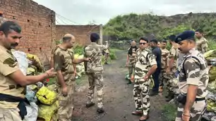 कोयला तस्करों पर चला CISF का डंडा, जुलाई में 395 टन से अधिक कोयला और 36 वाहन जब्त
