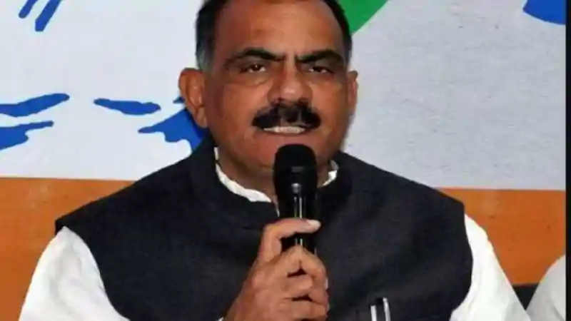 NEET-CUET विवाद को लेकर कांग्रेस ने केंद्र को घेरा, आलोक दुबे ने परीक्षा प्रणाली पर उठाए सवाल NEET-CUET विवाद को लेकर कांग्रेस ने केंद्र को घेरा, आलोक दुबे ने परीक्षा प्रणाली पर उठाए सवाल
